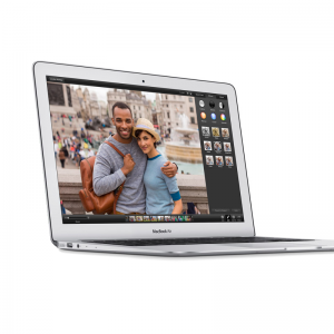 MacBook Air 13-inch, 1.8 GHz Core i5 (I5-5350U), 8 GB 1600 MHz DDR3, 128 GB Flash Storage