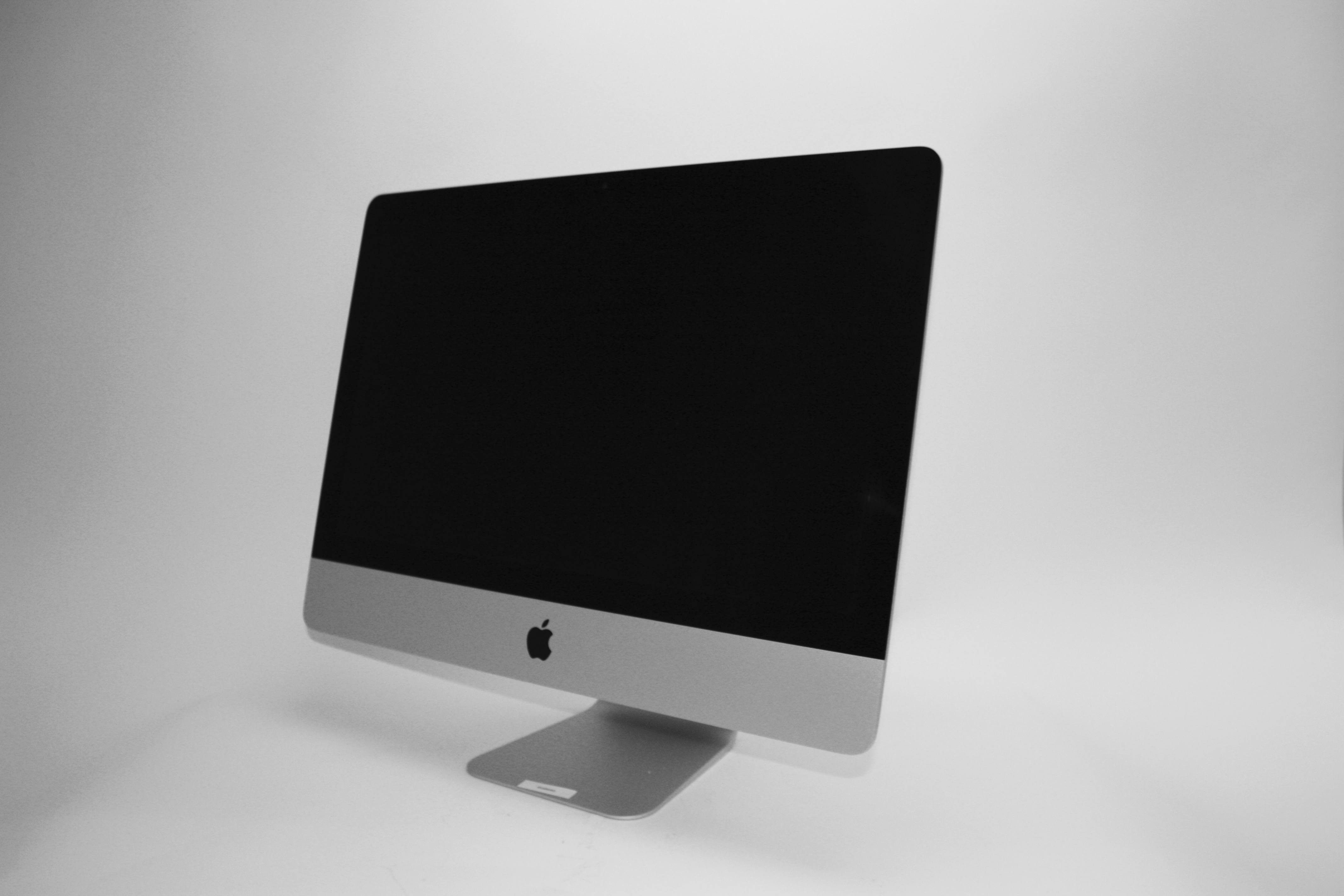 美/即発送】iMac (Retina 4K, 21.5-inch, 2017)+giftsmate.net