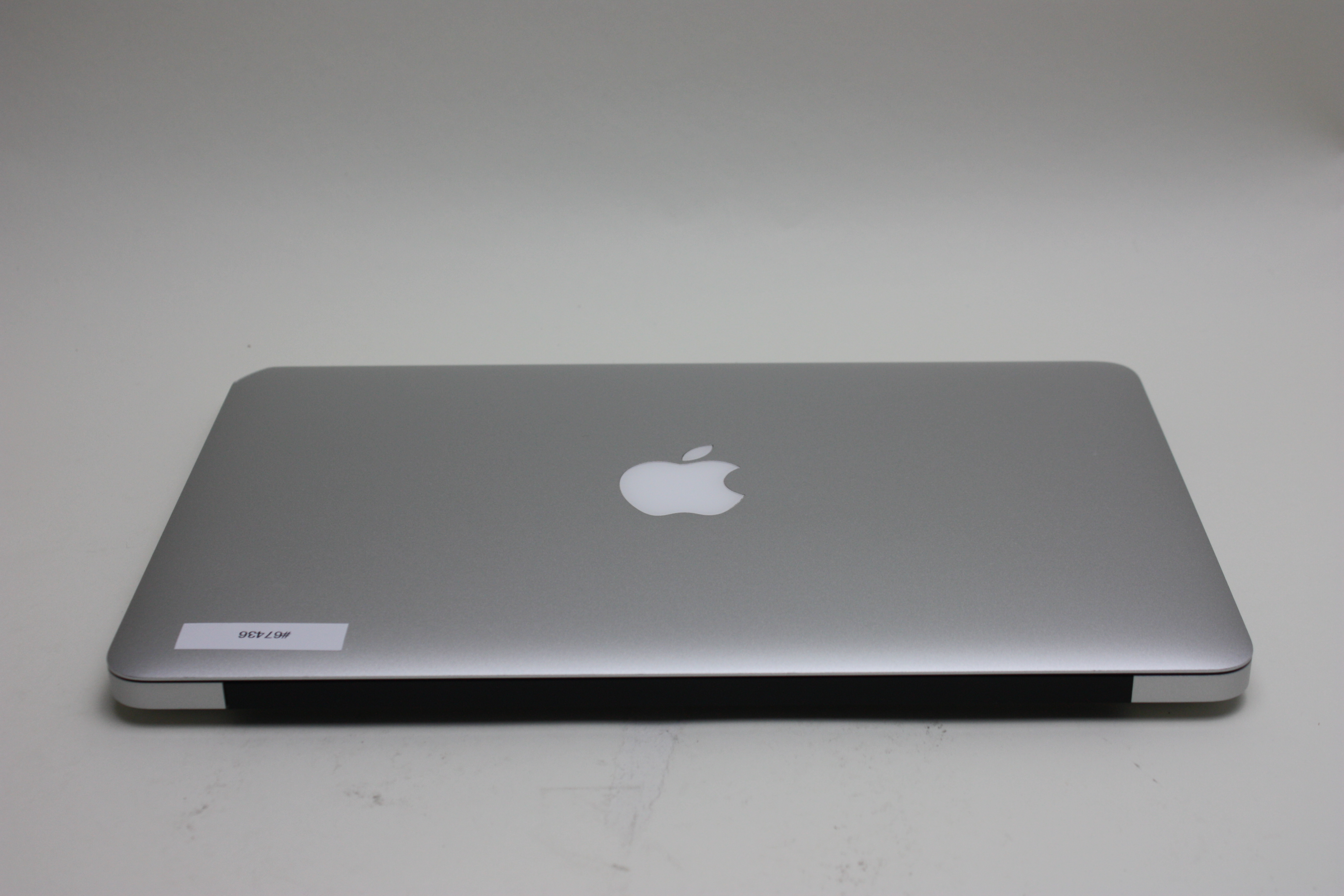 macbook 11 inch 1.6ghz core i5 processor