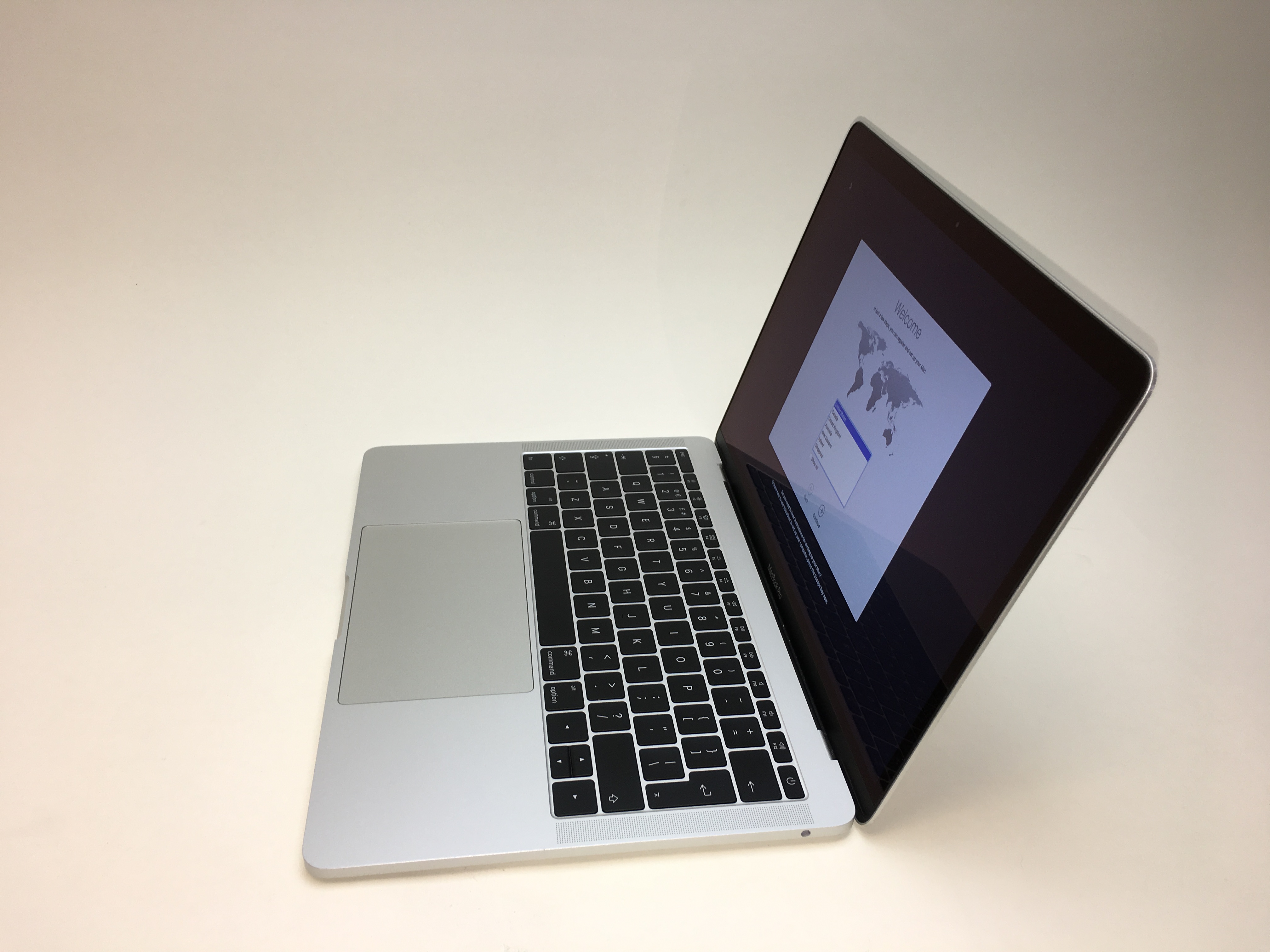 Macbook Pro 13 With Two Thunderbolt 3 Ports Mresell