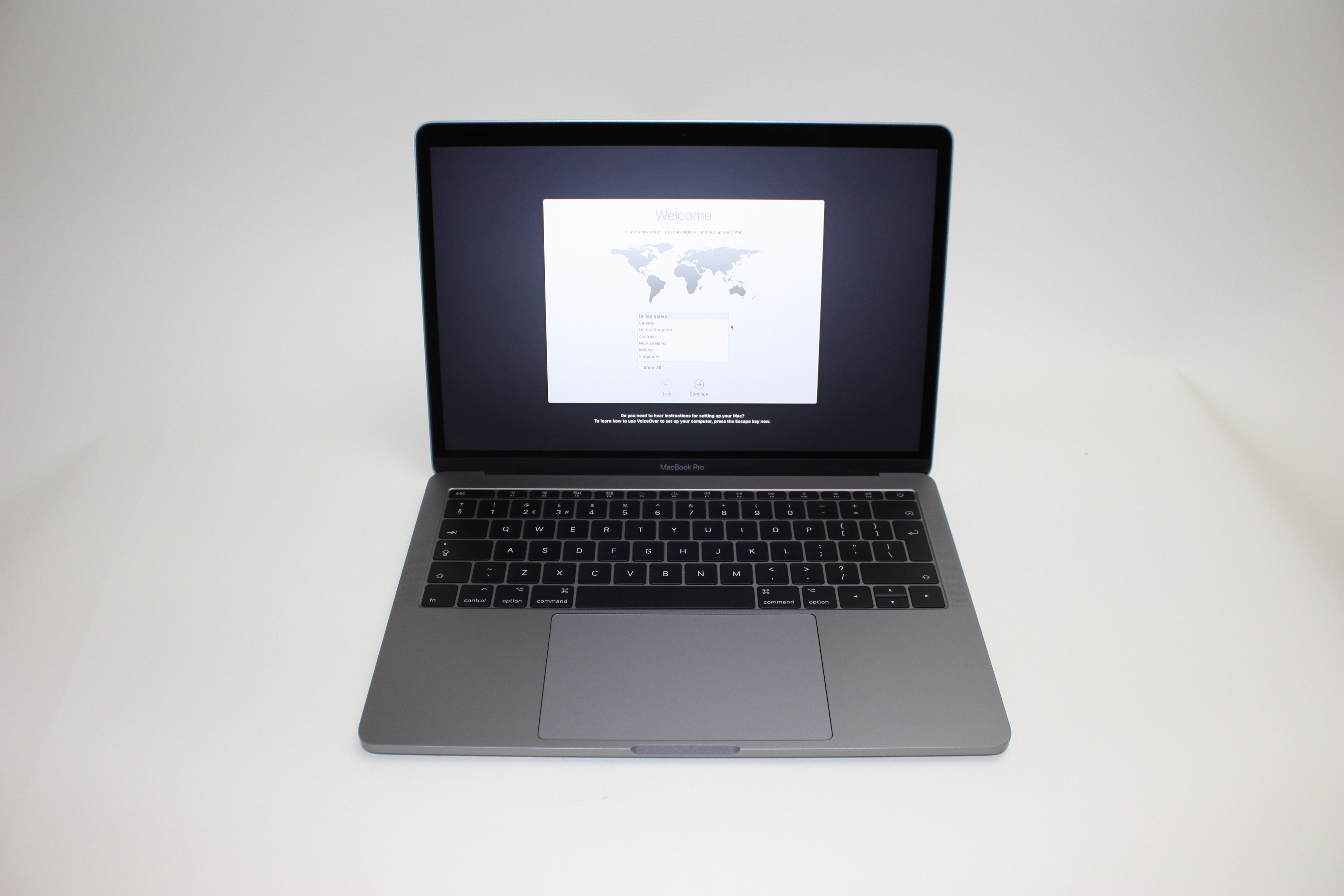 Macbook Pro 13 2 Tbt3 Mresell Excellent Condition And Free Delivery