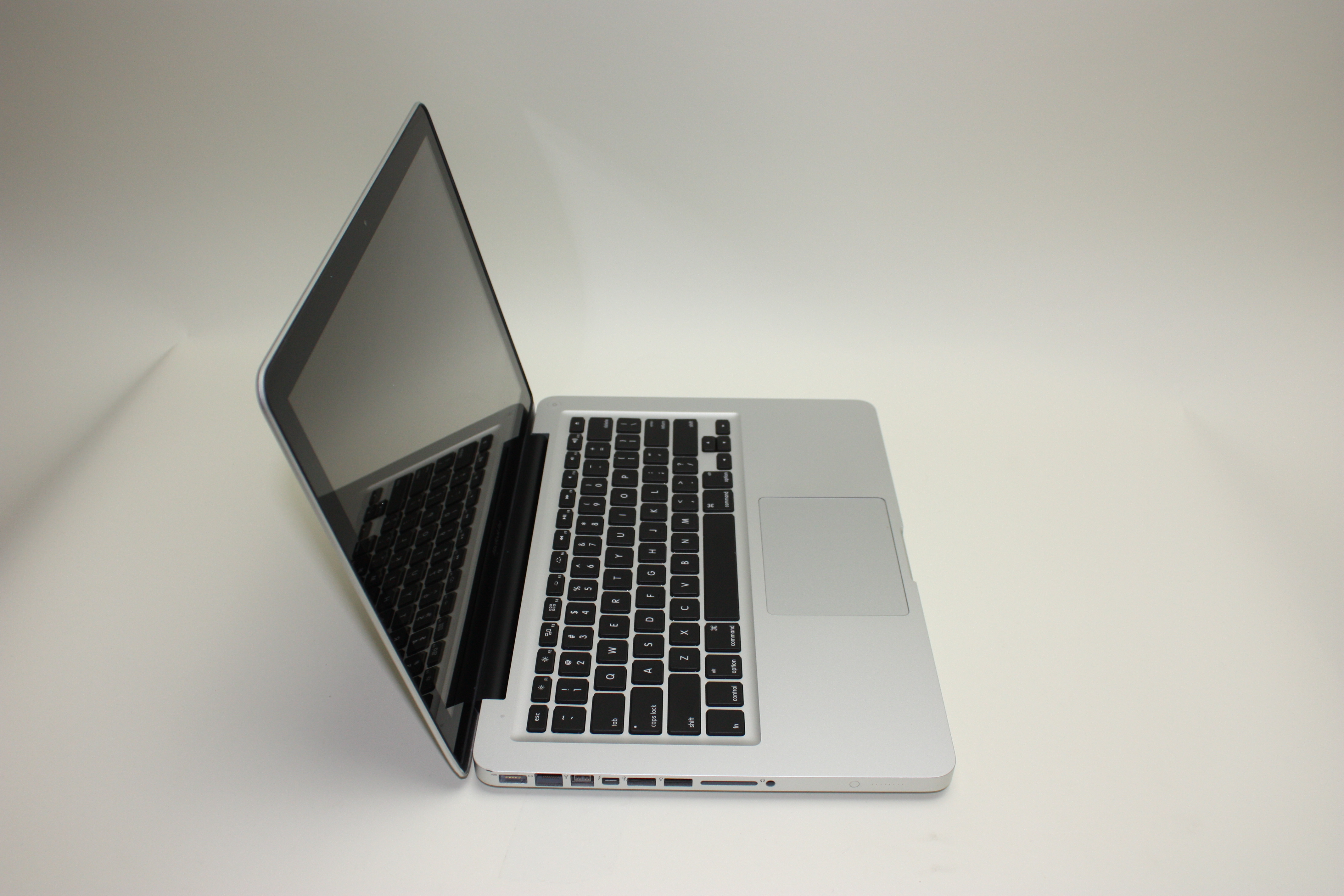 mresell macbook pro 2015