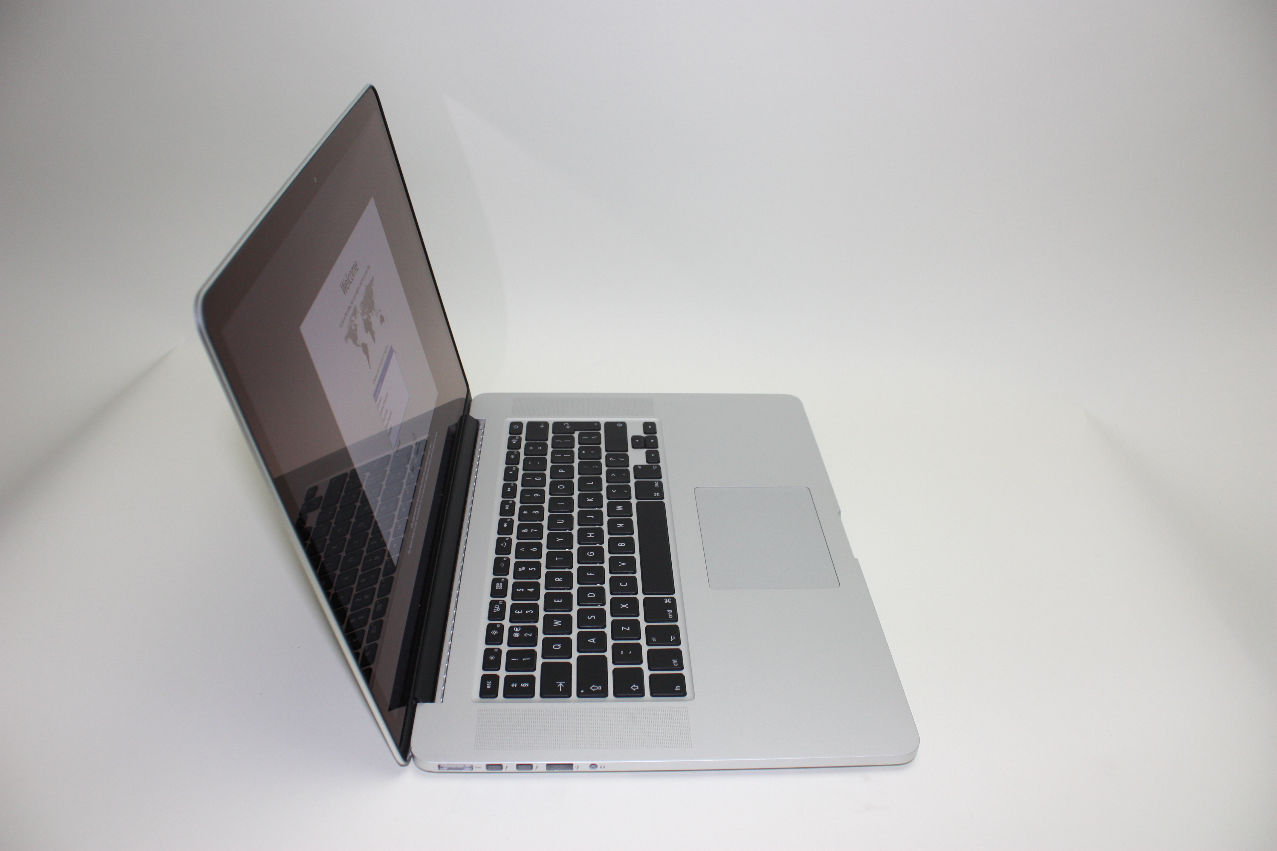 refurbished macbook pro 15