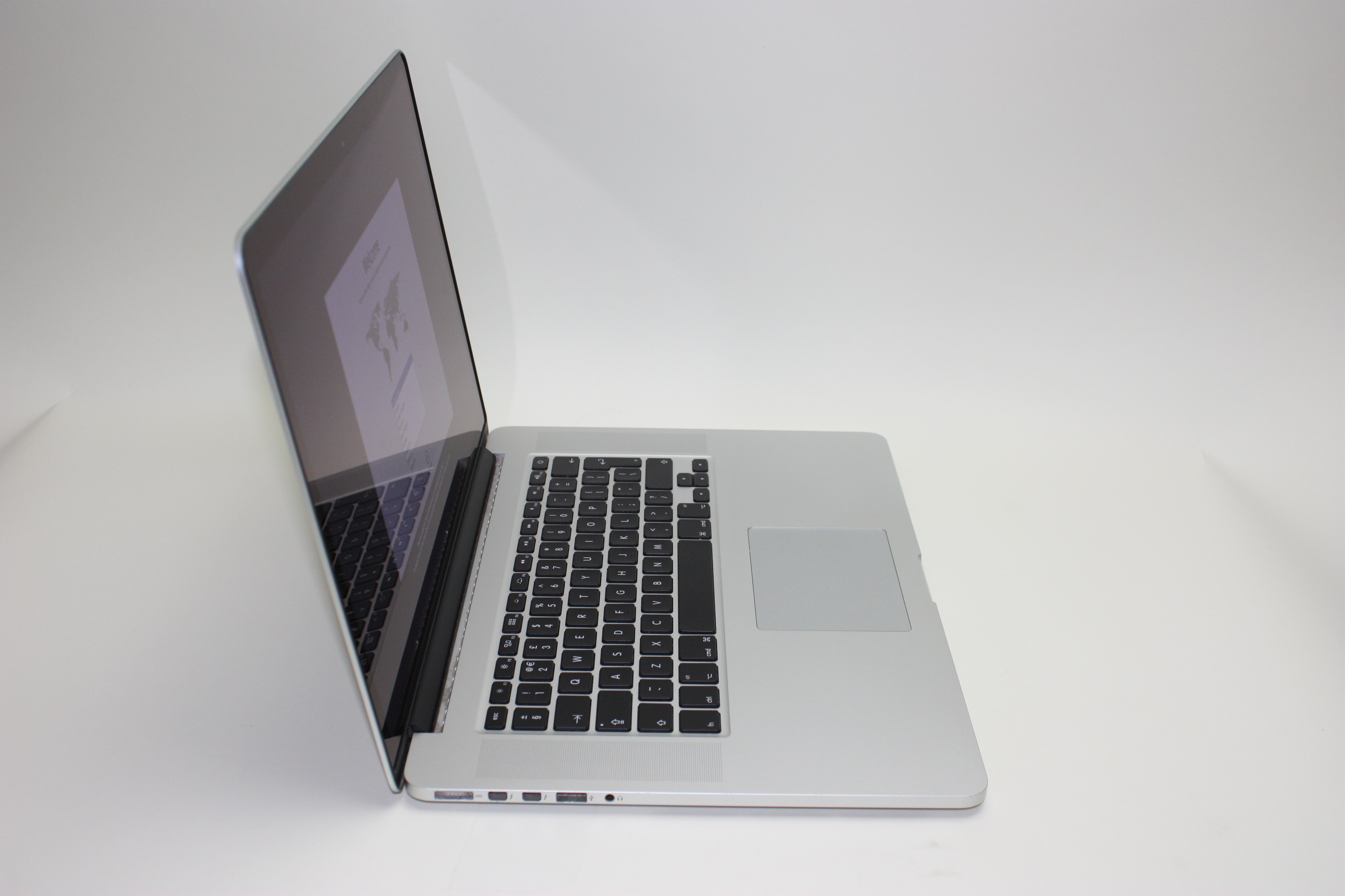 refurbished macbook pro 15