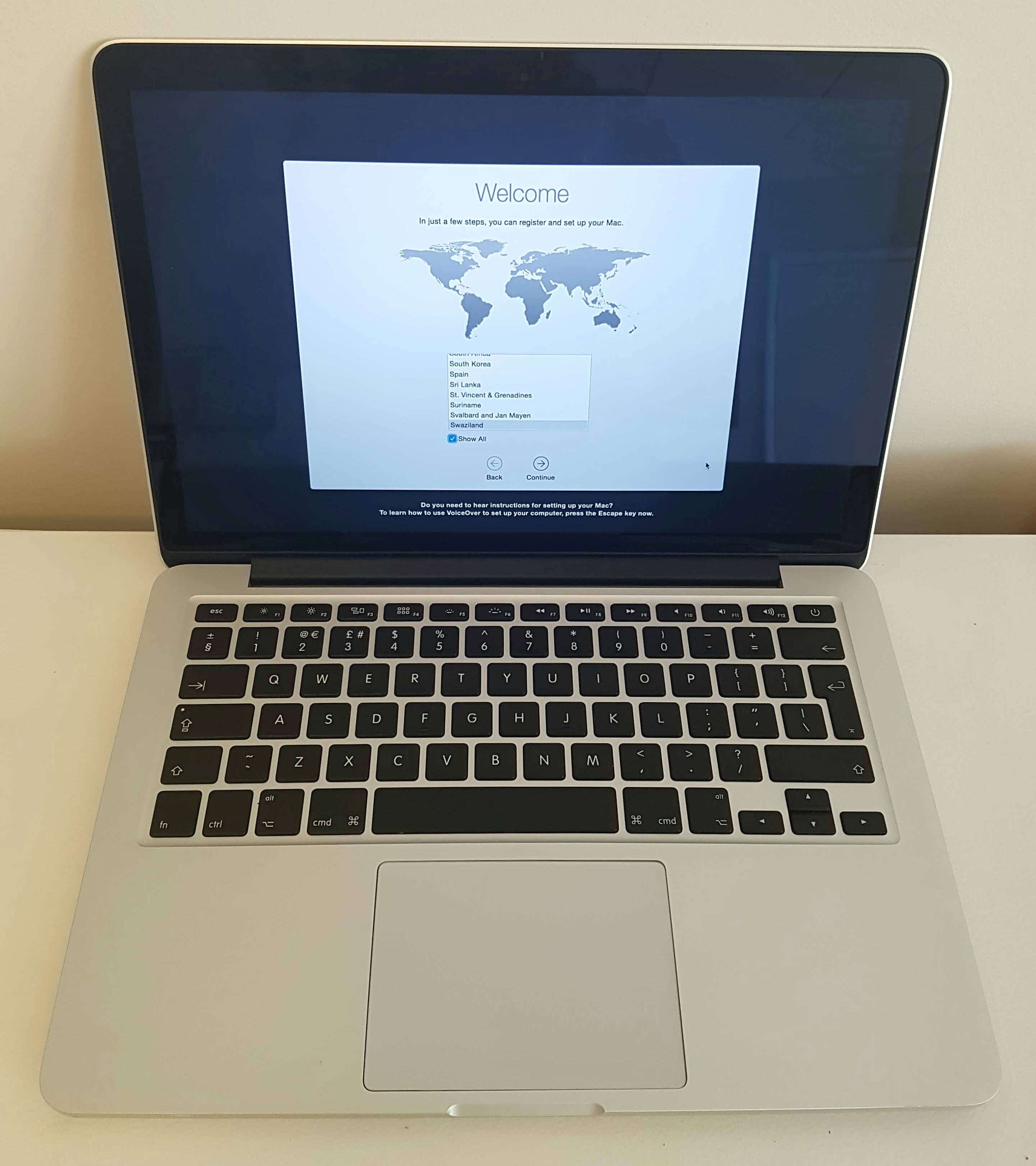 2010 macbook pro 13 in 2.4 ghz 4gb refurbished